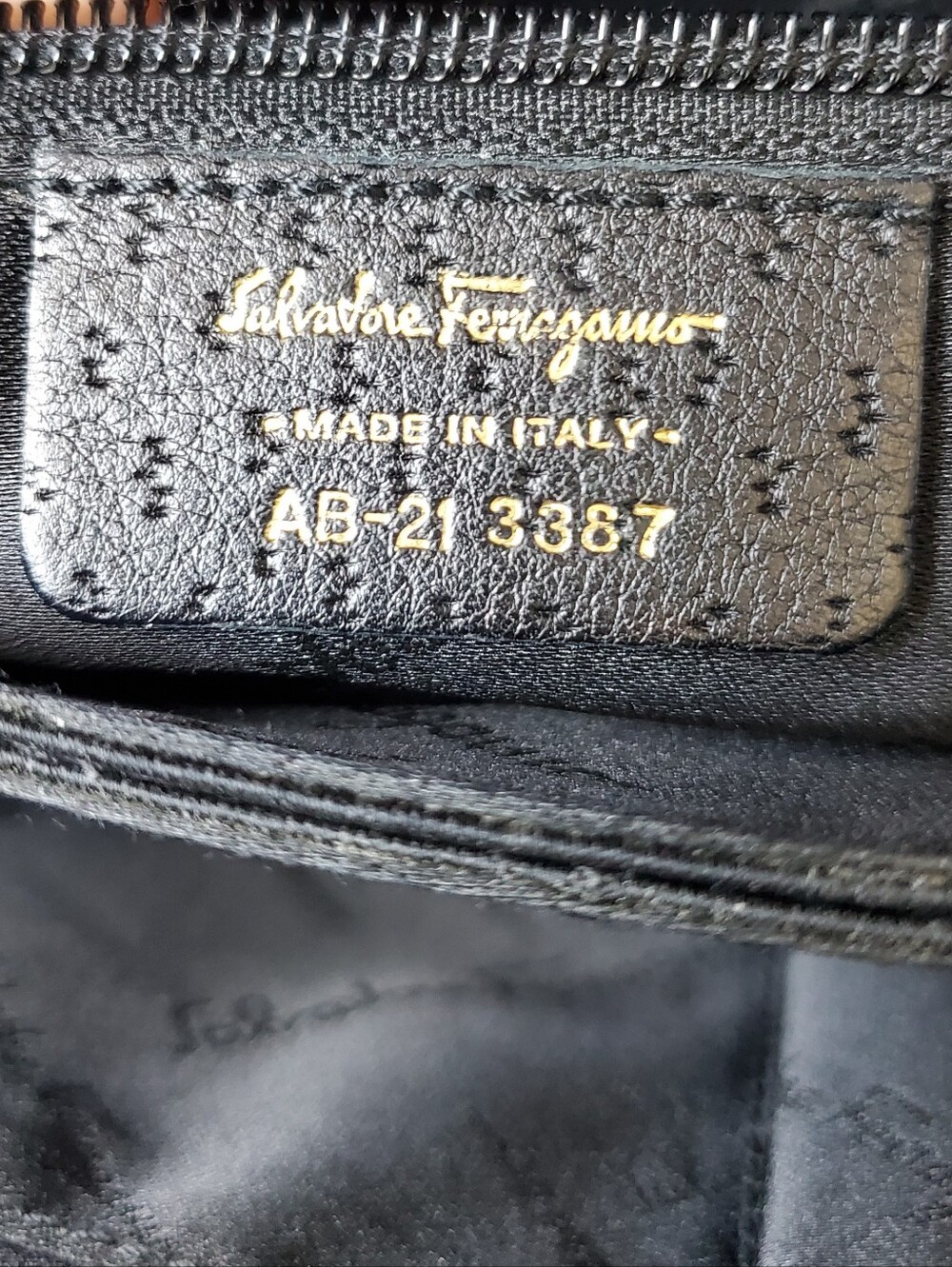 Salvatore Ferragamo Black Leather Bag - Picture 12 of 16
